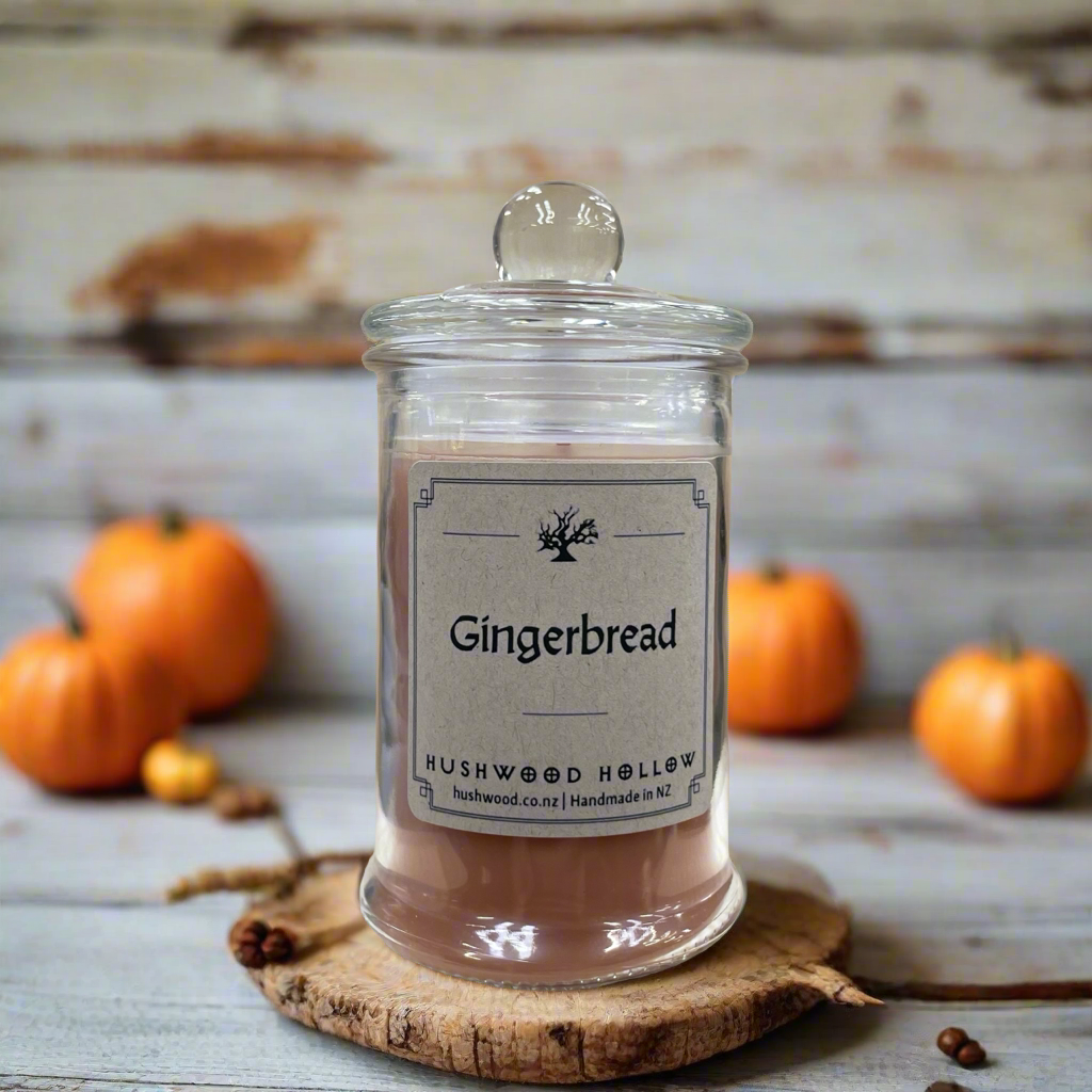 Gingerbread Candle Medium